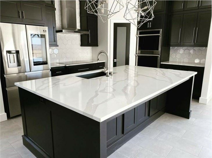 calacatta gold quartz kitchen
